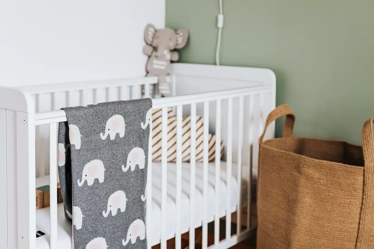 bébé  crèche