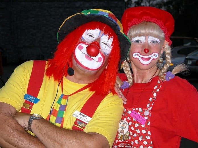 Les clowns qui font rire les enfants depuis des générations