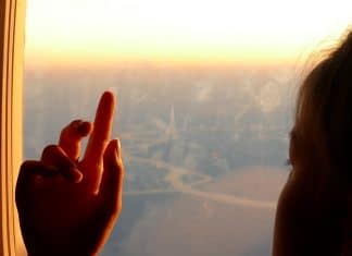 Pour partir en vacances en famille, choisissez les options en ligne ! Pour partir en vacances en famille, choisissez les options en ligne !