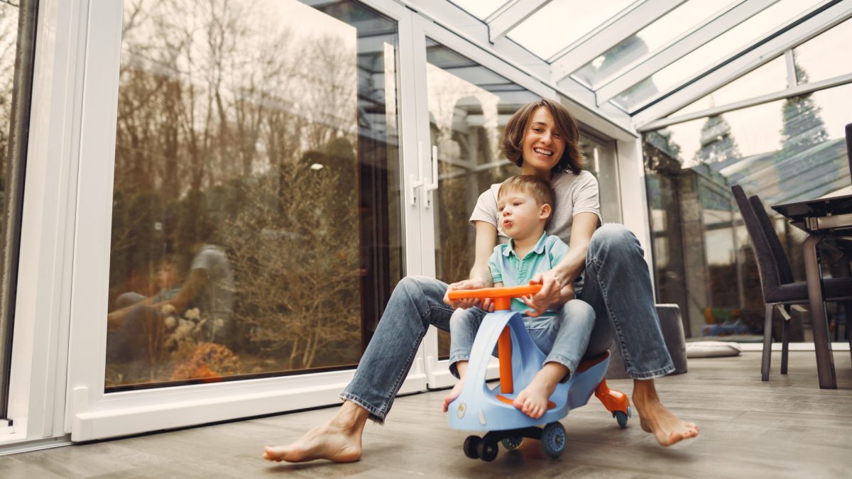 Véranda à Yvetot : l’idéal pour un agrandissement de maison et une vie de famille confortable !